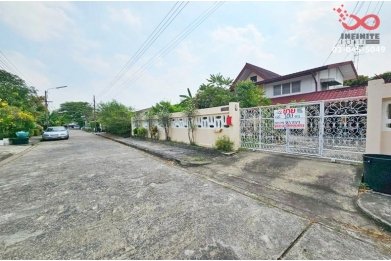 93079, ขายบ้านเดี่ยว 2 ชั้น 100 ตรว. หมู่บ้านสหกรณ์ ซอยเสรีไทย 57 ใกล้วงแหวนกาญจนาภิเษก 