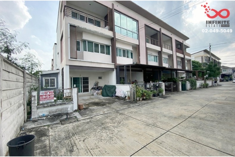 ขายทาวน์โฮม เดอะริคโค้ ทาวน์ วัชรพล 3ชั้น 30ตร.ว. หลังริม ร่วมมิตรพัฒนา บางเขน ถูกสุดในโครงการ