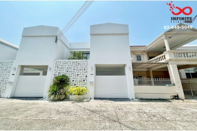 92524, ขายทาวน์เฮ้าส์ 2ชั้น สุขุมวิท 71 ปรีดีพนมยงค์ 14 พระโขนง ตกแต่งใหม่ 