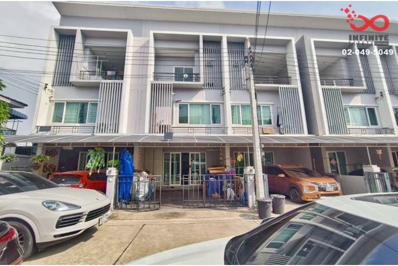 ขายทาวน์โฮม 3 ชั้น ดิ เอ็กซ์คลูซีฟ รัชดา-วงศ์สว่าง กรุงเทพนนท์ 12 ใกล้รถไฟฟ้า สายสีม่วง