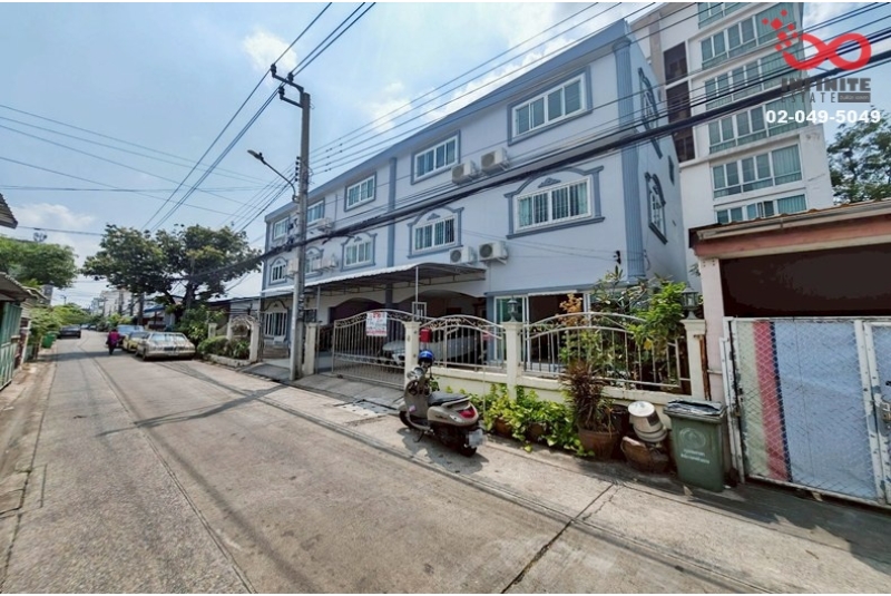 ขายบ้าน 3 ชั้น 77 ตร.ว. ถนนสุทธิสาร  - ลาดพร้าว 48  ซอยศุภฤกษ์  ใกล้ MRT สุทธิสาร