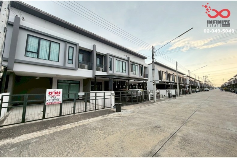 ขายทาวน์โฮม 2 ชั้น เดอะ ริคโค้ ทาวน์ วงแหวน-ลำลูกกา คลอง 4 พร้อมอยู่