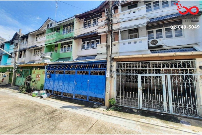 ขายทาวน์เฮาส์ 3 ชั้น 19.2 ตร.ว. ถนนราชพฤกษ์ ซอยสวนผัก 19 ตลิ่งชัน ใกล้รถไฟฟ้าสายสีแดง สถานีตลิ่งชัน