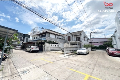 91644, ขายทาวน์โฮมหลังมุม 2 ชั้น หมู่บ้านอยู่เจริญ 10 ใกล้ MRT สุทธิสาร ทำเลกลางเมือง เหมาะอยู่อาศัยหรือโฮมออฟฟิศ