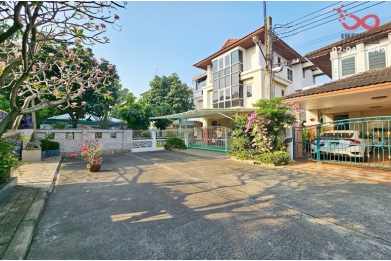 92846, ขายบ้านเดี่ยว3 ชั้น 62 ตร.ว. เอกสิน 2 นาคนิวาส 48 ประดิษฐ์มนูธรรม หลังริม