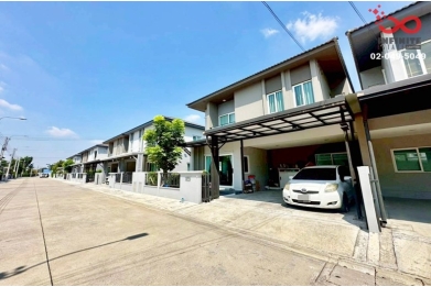 92937, ขายบ้านแฝด แกรนด์พลีโน่ บางนา-อ่อนนุช บางพลี 2ชั้น 48 ตร.ว. หลังใหญ่ ใกล้สนามบินสุวรรณภูมิ