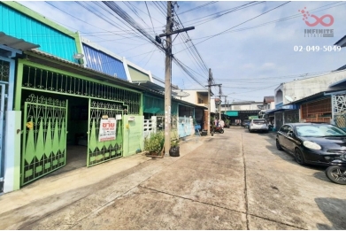 92782, ขายทาวน์เฮาส์ 2 ชั้น เนื้อที่ 16 ตรว. ซอยเพชรเกษม 62/4 ถนนเพชรเกษม ใกล้ตลาดบางแค