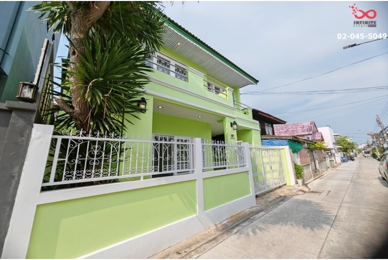 ขายบ้านเดี่ยว 2 ชั้น 31 ตารางวา หมู่บ้านเปรมฤทัย 20 ซอยสุขุมวิท 103 - ศรีนครินทร์ 48 ซอยประวิทย์และเพื่อน