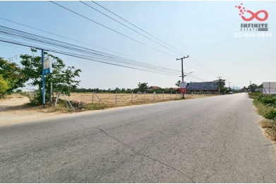 93469, ขายที่ดิน ใกล้ถนนเพชรเกษม ซอยชะอำ 21  อ.ชะอำ เพชรบุรี เนื้อที่ 13 ไร่กว่า  ขายถูกมาก