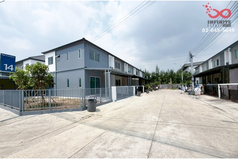ขายทาวน์โฮม บ้านพฤกษา 120 กาญจนาฯ - กันตนา บางใหญ่  2ชั้น 32ตร.ว. หลังมุม
