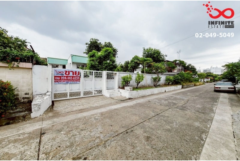 บ้านเดี่ยว 2 ชั้น ม.ชลนิเวศน์ ถนนประชาชื่น - งามวงศ์วาน จตุจักร ใกล้ทางด่วน 