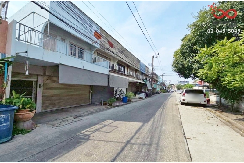 ขายทาวน์เฮาส์ 2 ชั้น 23 ตร.ว. ลาดพร้าว 47-โชคชัย4 ใกล้ MRT เพียง 700 เมตร