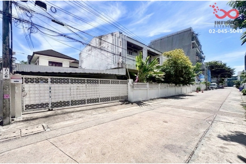 ขายบ้านเดี่ยว 2 ชั้น 185 ตร.ว. สุขุมวิท 63 เอกมัย 24 ใกล้ BTS เอกมัย