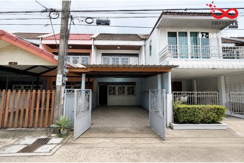 ขายทาวน์เฮ้าส์ 2 ชั้น ม.ภัทรนิเวศน์ 3 รัชดาภิเษก 66 วงศ์สว่าง ขายถูก 