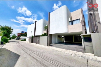 93506, ขายบ้านเดี่ยว 3 ชั้น ถนนบางนา-ตราด ม.วินด์ยาร์ด บางนา-ราม 2 ทุ่งเศรษฐี  ใกล้วงแหวนกาญจนาภิเษก