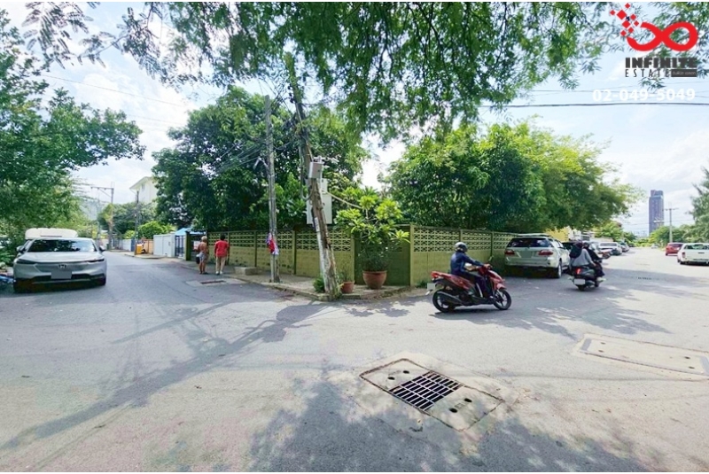 ขายบ้านเดี่ยว 112 ตร.ว.หลังมุม หมู่บ้านสวนสน ซอยรามคำแหง 60 - กรุงเทพกรีฑา ทำเลศักยภาพ ใกล้รถไฟฟ้าสายสีเหลือง 