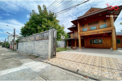 94101, ขายบ้านไม้สักทอง 2 ชั้น 114 ตร.ว. ซอยวัฒนานิเวศน์ 5 สุทธิสาร ห้วยขวาง ใกล้ MRT สุทธิสาร