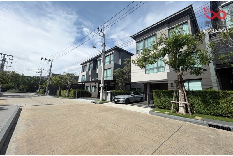 ให้เช่าบ้านแฝด 3 ชั้น บ้านกลางเมือง ดิอิดิชั่น บางนา 37 ตร.ว. ใกล้เมกาบางนา