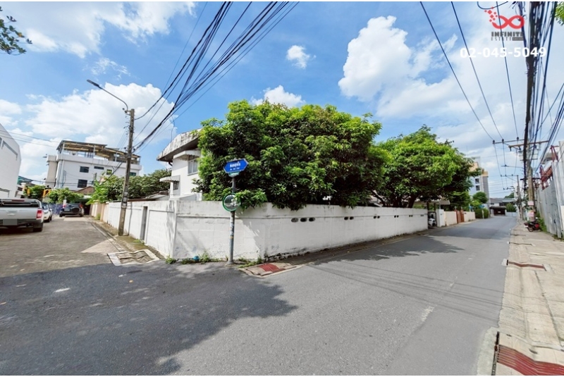 ขายบ้านพร้อมที่ดิน 101 ตร.ว. ซ.สบายใจ รัชดาภิเษก-สุทธิสาร-ลาดพร้าว ใกล้ MRT 
