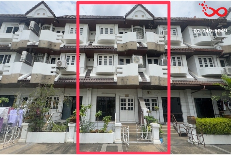 ขายทาวน์โฮม 4 ชั้น หมู่บ้านรีเจ้นท์ 71 เพลส ทำเลสุขุมวิท ใกล้ BTS พระโขนง 