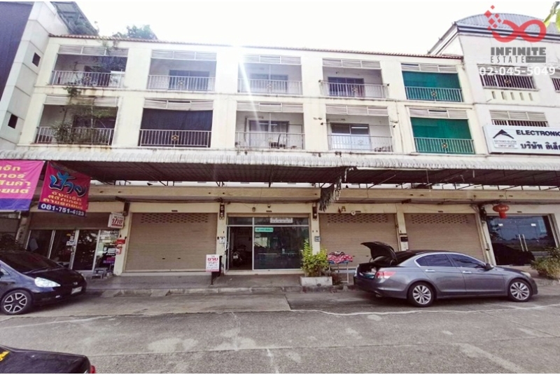 ขายอาคารพาณิชย์ 3.5 ชั้น 21 ตร.ว. ม.ศุภลักษณ์ พาณิชย์โฮม 2  รังสิต-นครนายก คลอง 7 ปทุมธานี