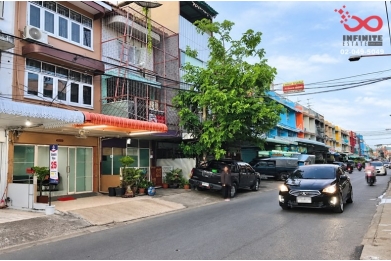 94315, ขายอาคารพาณิชย์ 3 ชั้น ติดถนนโกสุมรวมใจ ดอนเมือง ใกล้สนามบินดอนเมือง