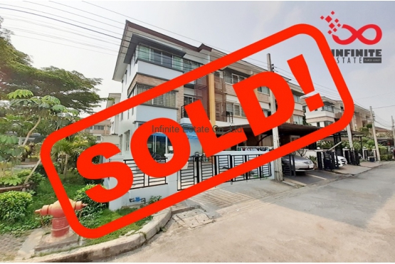82551, ทาวน์โฮม 3 ชั้น หมู่บ้านทาวน์พลัส ลาดพร้าว 101 ถนนโพธิ์แก้ว หลังมุม