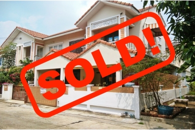 80981, ขายทาวน์เฮ้าส์ หมู่บ้านฟ้าปิยรมย์ ถนนลำลูกกา หลังมุม