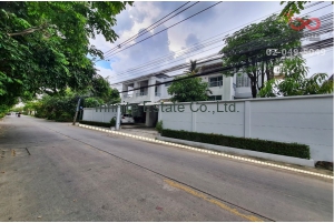 85468, บ้านเดี่ยว 2 ชั้น เนื้อที่ 99 ตารางวา ซอยนาคนิวาส37 แยก2 ถนนลาดพร้าว71 ใกล้ทางด่วน รามอินทรา-อาจณรงค์