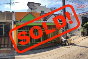 85576, ทาวน์เฮ้าส์ชั้นเดียว  หมู่บ้านอยู่เจริญ 99  ซอยภาวนา ถนนลาดพร้าว41