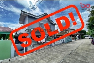 85928, ขายบ้านเดี่ยวชั้นครึ่ง 34 ตารางวา  หมู่บ้านเสมาฟ้าคราม 6ก ถนนลำลูกกาคลอง 2