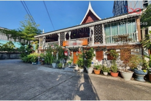 บ้านเดี่ยว 2 ชั้น พร้อมกิจการร้านอาหาร ถนนกรุงเทพ-นนทบุรี 38  86633, บ้านเดี่ยว 2 ชั้น พร้อมกิจการร้านอาหาร ถนนกรุงเทพ-นนทบุรี 38