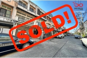 86577, ขายทาวน์โฮม 3 ชั้น เฟรชวิลล่า นวมินทร์ 20 ตารางวา  ถนนนวมินทร์