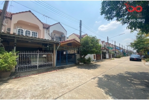 87052, ขายทาวน์เฮ้าส์ 2 ชั้น หมู่บ้านบัวแก้ว สามโคก ถนนปทุมธานี-บางปะหัน ปทุมธานี