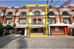 90081, ขายทาวน์โฮม 3.5 ชั้น หมู่บ้านคาซ่าซิตี้ ลาดพร้าว 27.5 ตารางวา ถนนประดิษฐ์มนูธรรม ซอยโยธินพัฒนา3