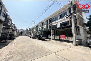 87065, ขายทาวน์โฮม 3 ชั้น หมู่บ้านพาทิโอ วิภาวดี-สรงประภา ถนนประชาอุทิศ