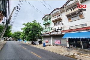 87564, ให้เช่าอาคารพาณิชย์ 3.5 ชั้น ซอยโกสุมรวมใจ ถนนกำแพงเพชร6-โกสุมรวมใจ