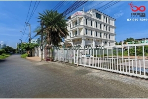 88227, ขายบ้านหรู 4.5 ชั้น 90 ตารางวา ถนนศรีนครินทร์ ซอยศรีนครินทร์ 64