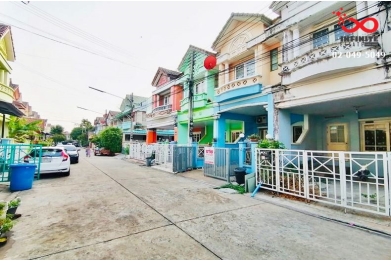 ขายทาวน์เฮาส์ 2 ชั้น หมู่บ้านมณีรินทร์เลคแอนด์พาร์ค ถนนสะพานนนทบุรี-บางบัวทอง 89208, ขายทาวน์เฮาส์ 2 ชั้น หมู่บ้านมณีรินทร์เลคแอนด์พาร์ค ถนนสะพานนนทบุรี-บางบัวทอง