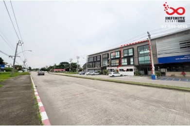 89387, ขายอาคารพาณิชย์ 3 ชั้น 38.5 ตารางวา ถนนปัญญาอินทรา-พระยาสุเรนทร์ 