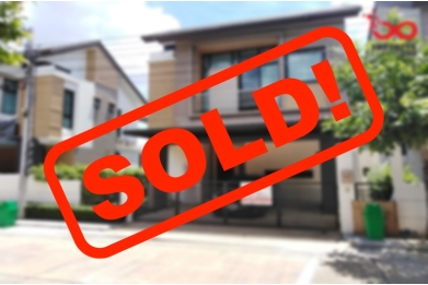 81468, บ้านแฝด หมู่บ้านเปี่ยมสุข แจ้งวัฒนะ ถนนศรีสมาน หลังมุม