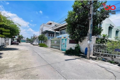 91934, บ้านพร้อมที่ดิน 80ตรว. พัฒนาพล อ่อนนุช 44 ใกล้ BTS ศรีนุช–อ่อนนุช สุขุมวิท