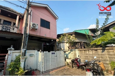 90059, ขายทาวน์เฮาส์ 2 ชั้น 23.5 ตารางวา หมู่บ้านราณี 7 ถนนรามอินทรา-สวนสยาม 