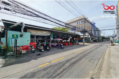 90489, ขายที่ดินพร้อมสิ่งปลูกสร้างแปลงมุม 71 ตารางวา ซอยวิภาวดีรังสิต 16 ถนนวิภาวดี ใกล้ MRT รัชดาภิเษก 