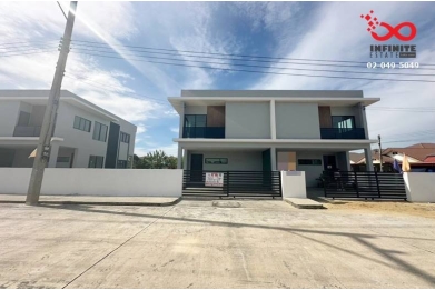 90431, ขายบ้านแฝด 2 ชั้น หมู่บ้าน ปัญญสิริย์ ลาดหลุมแก้ว ถนนปทุมธานี-บางเลน บ้านใหม่หลังมุม