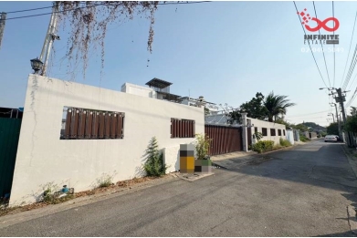 90738, ขายบ้านเดี่ยว 3 ชั้น 224 ตารางวา ซอยสตรีวิทยา2 ซอย 15 ถนนสตรีวิทยา2