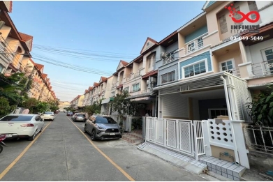 90666, ขายทาวน์โฮม 3 ชั้น 18 ตารางวา ปริญลักษณ์ แจ่มจันทร์ ถนนประเสริฐมนูกิจ