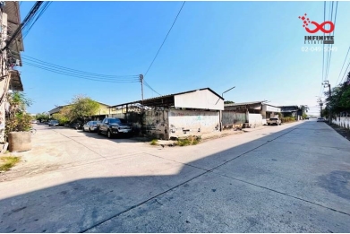 91206, ขายที่ดิน 460 ตารางวา พื้นที่สีม่วงลาย อำเภอเมืองสมุทรปราการ ถนนท้ายบ้าน