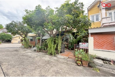 91557, ขายบ้านทาวน์เฮาส์ วัชรพล-สุขาภิบาล 5 เนื้อที่ 27.1 ตร.วา 2 ชั้น  แต่งครบ พร้อมอยู่ โครงการแมกไม้ วัชรพล 