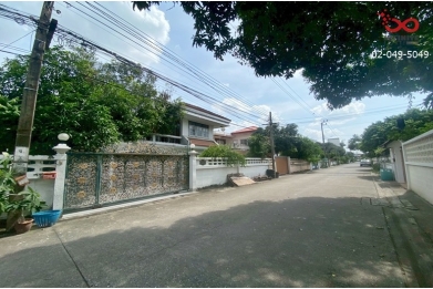 91576, ขายบ้านเดี่ยว ลาดพร้าว 47-โชคชัย 4  ใกล้รถไฟฟ้าสายสีเหลือง  2 ชั้น 74 ตารางวา